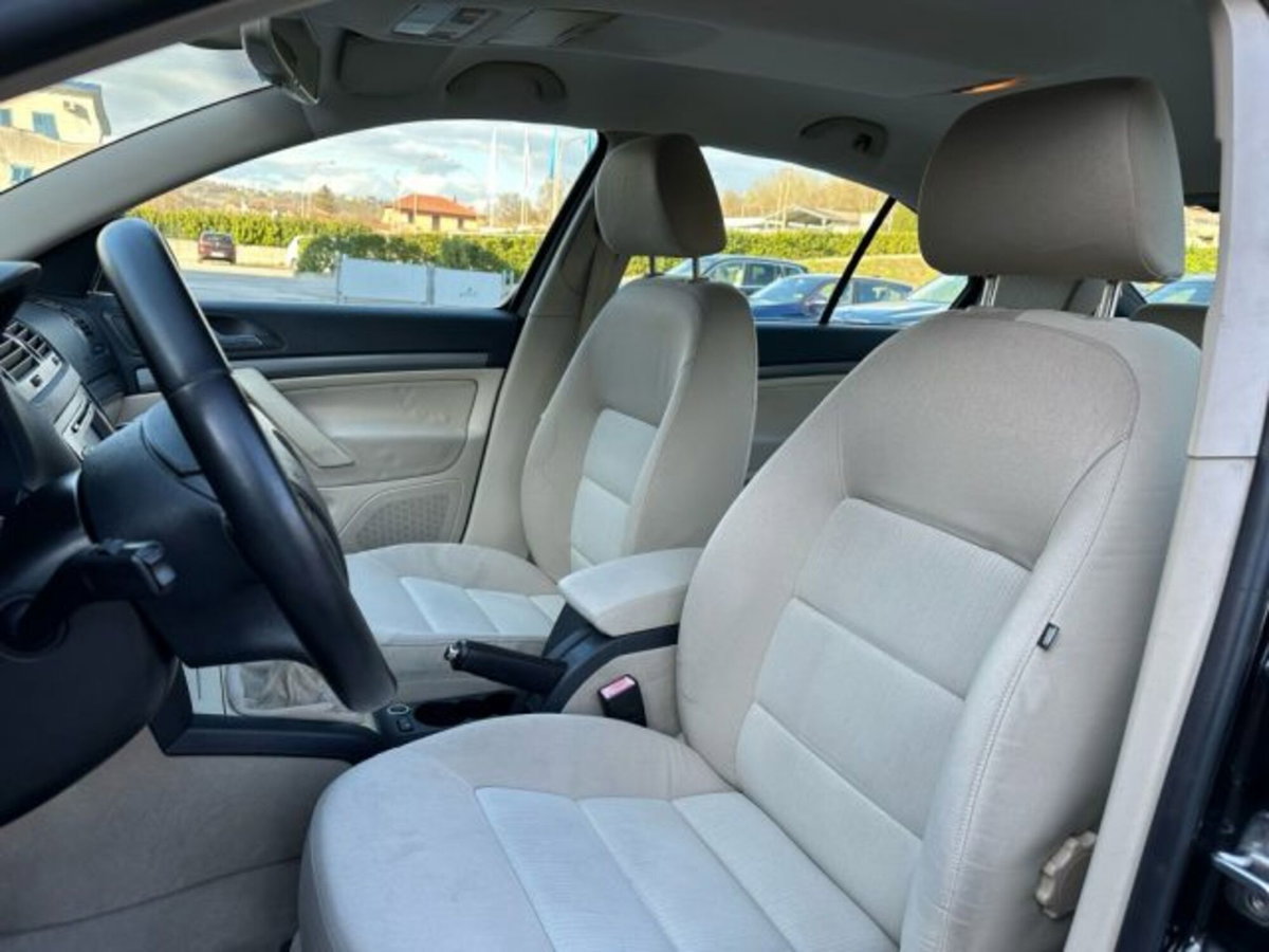 Skoda Octavia 1.9 TDI Ambiente (7)