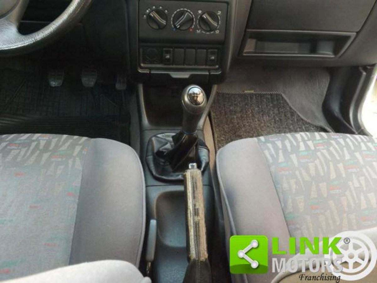 SEAT Cordoba cat 4 porte GLX (12)