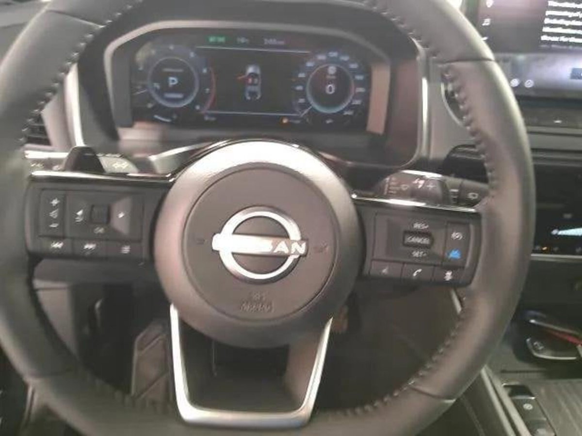 Nissan Qashqai 1.3 mhev Tekna 4wd 158cv xtronic (16)
