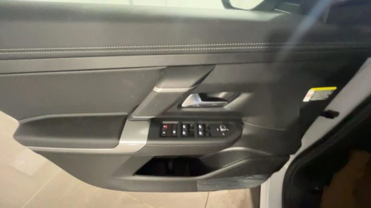 Jeep Compass 1.2 turbo e-hybrid mhev First Edition fwd 145cv edct6 (11)