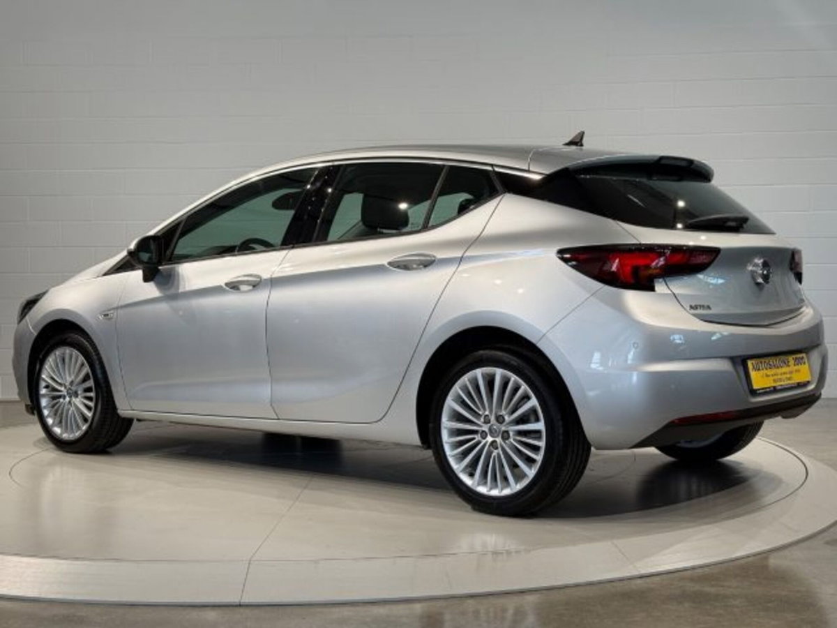 Opel Astra 1.4 Turbo 150CV Start&Stop aut. 5 porte Innovation (3)