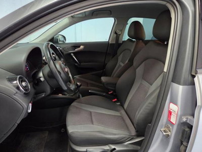 Audi A1 Sportback 1.6 TDI 116 CV Design (7)
