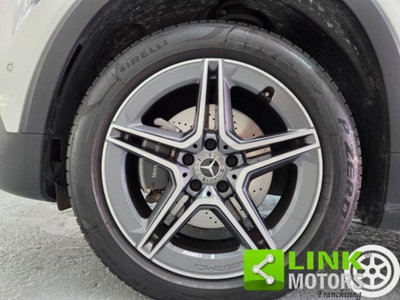 Mercedes-Benz GLB 200 Automatic 4Matic Premium (10)
