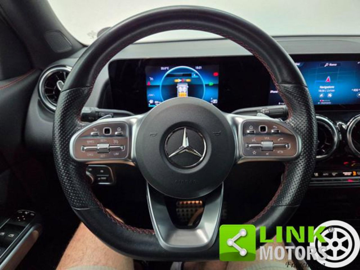 Mercedes-Benz GLB 200 Automatic 4Matic Premium (6)