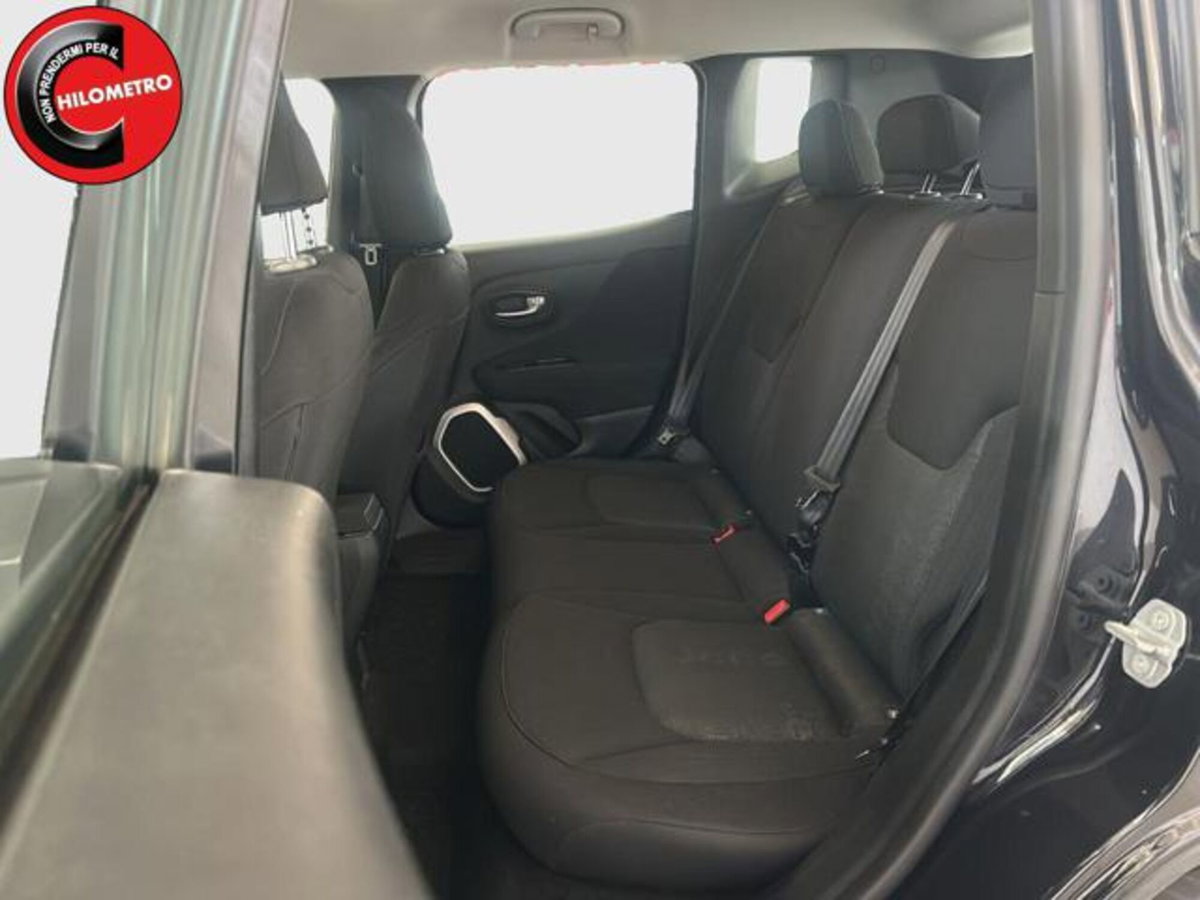 Jeep Renegade 1.6 Mjt 105 CV Business (13)