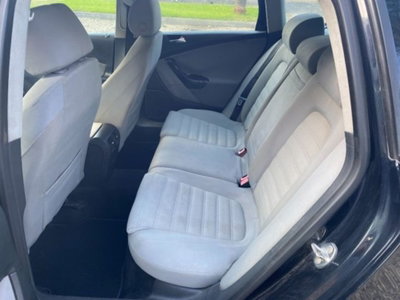 Volkswagen Passat Variant 2.0 TDI DPF Comfortline (10)