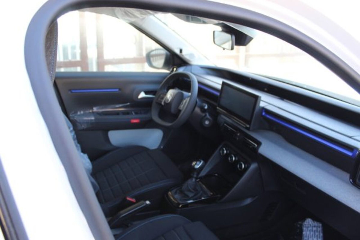 Citroen C3 Aircross 1.2 puretech turbo Plus 100cv (6)