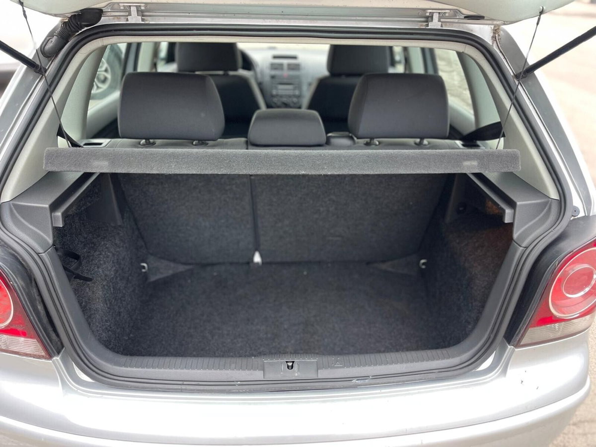 Volkswagen Polo 1.2/70CV 12V 3p. Comfortline (12)