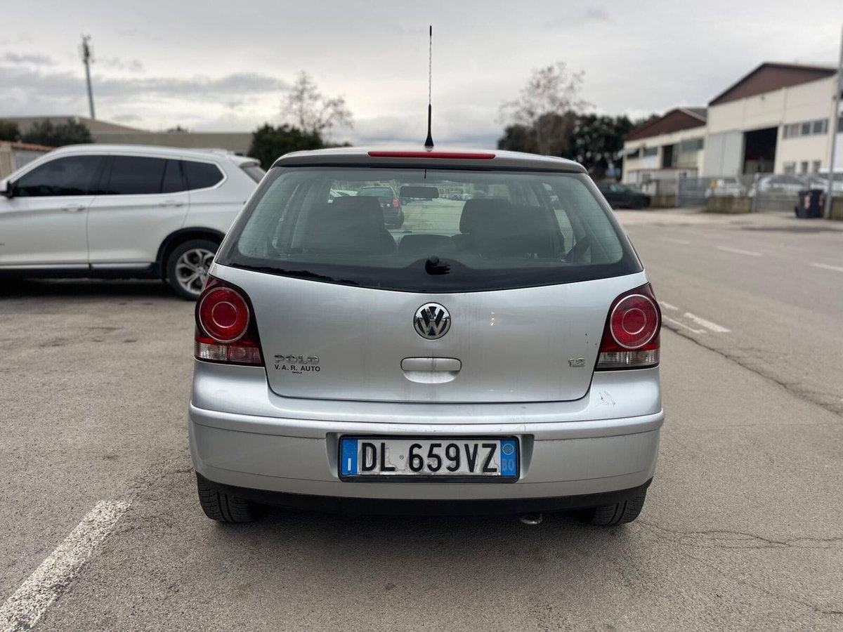 Volkswagen Polo 1.2/70CV 12V 3p. Comfortline (5)