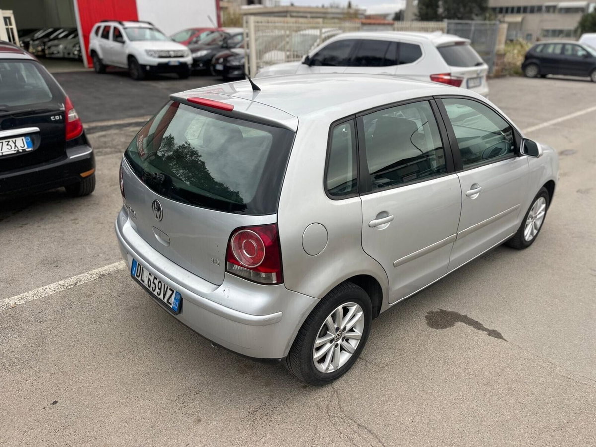 Volkswagen Polo 1.2/70CV 12V 3p. Comfortline (6)
