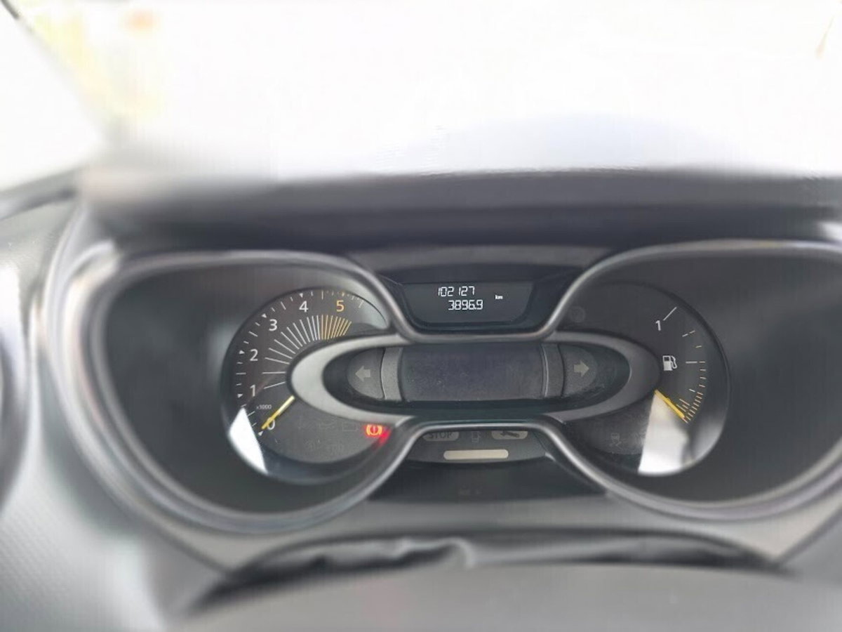 Renault Captur dCi 8V 90 CV Start&Stop Energy Intens (18)