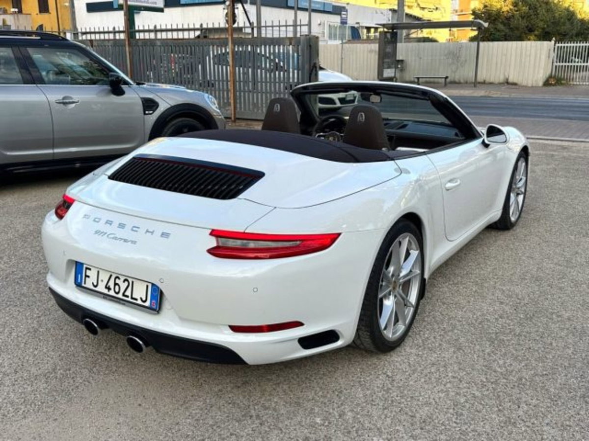 Porsche 911 Cabrio 3.0 Carrera (4)