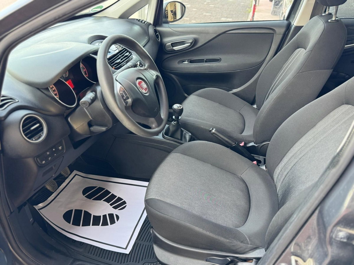 Fiat Punto 1.2 8V 5 porte Street (15)