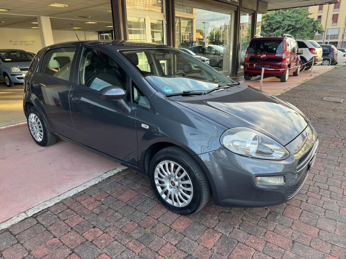 Fiat Punto 1.2 8V 5 porte Street (2)