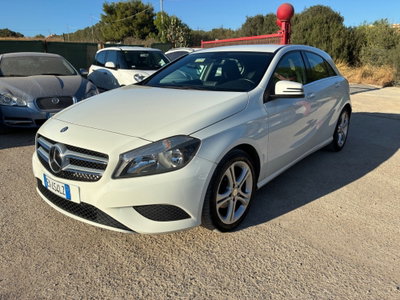 Mercedes-Benz Classe A 180 CDI Automatic Dark Night Edition usata