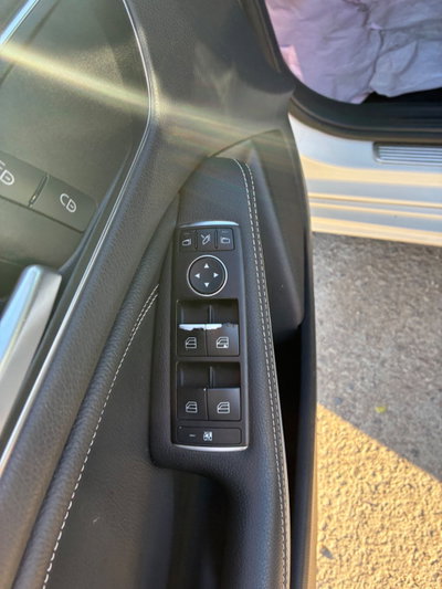 Mercedes-Benz Classe A 180 CDI Automatic Dark Night Edition (10)