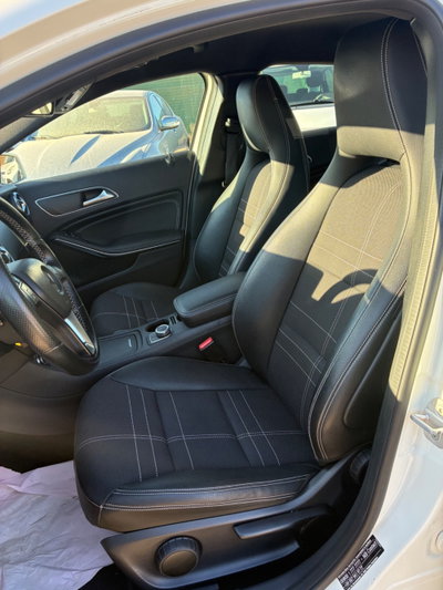 Mercedes-Benz Classe A 180 CDI Automatic Dark Night Edition (11)