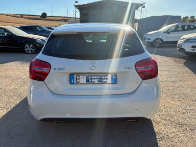 Mercedes-Benz Classe A 180 CDI Automatic Dark Night Edition (12)