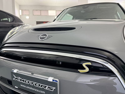 MINI Mini Cooper SE Essential (12)