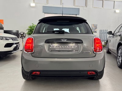MINI Mini Cooper SE Essential (6)