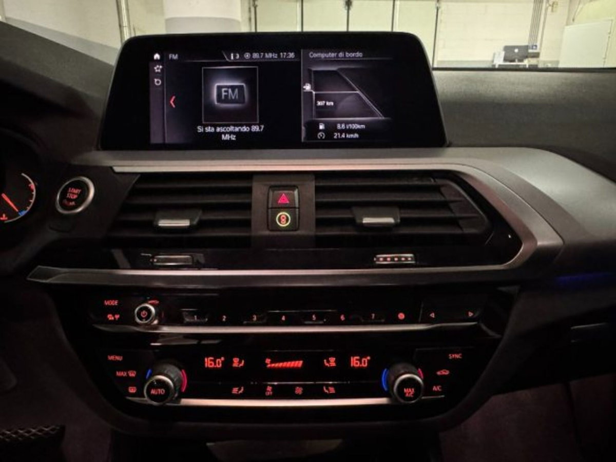 BMW X3 xDrive20d 48V Business Advantage (12)