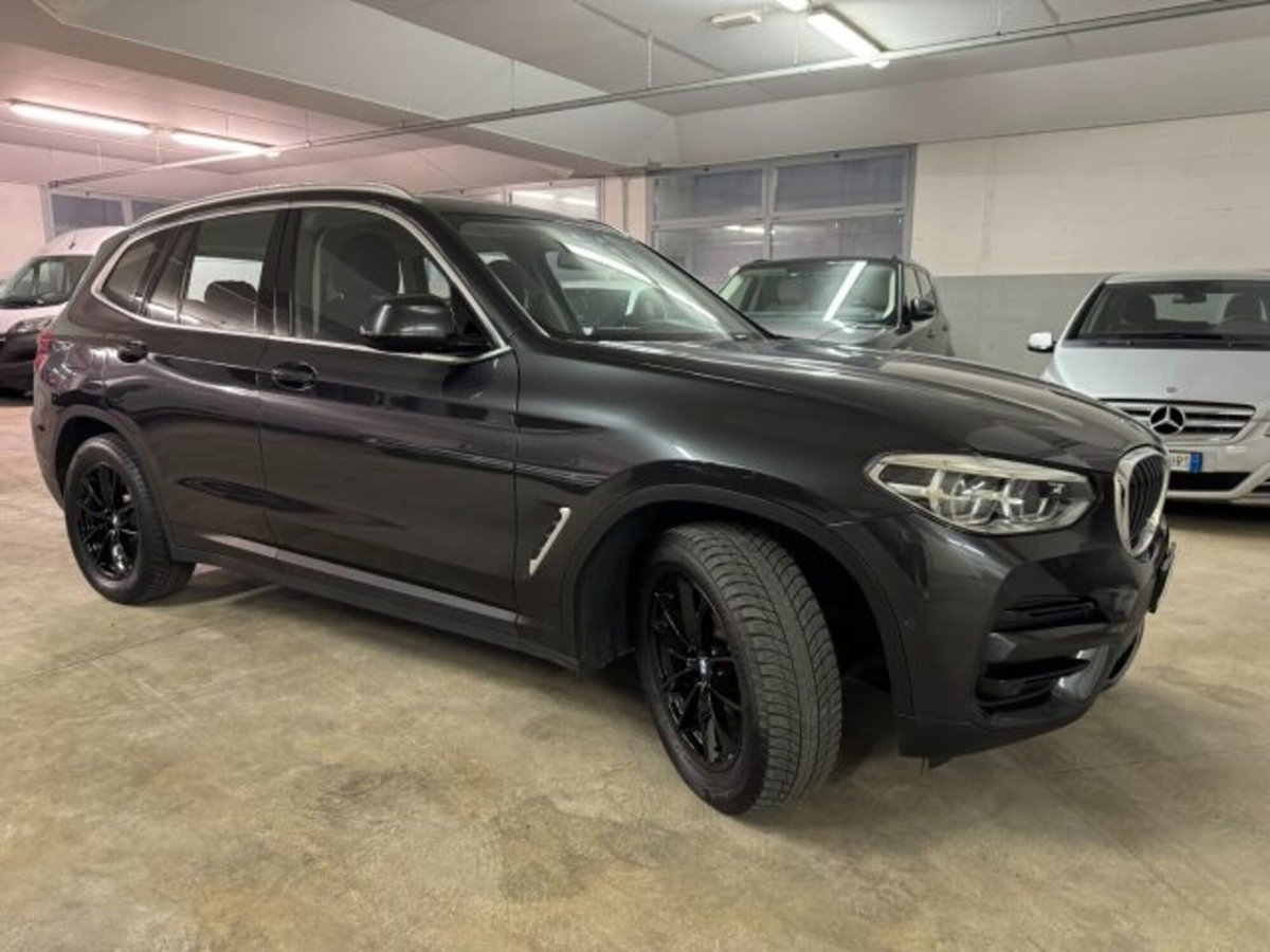 BMW X3 xDrive20d 48V Business Advantage (4)