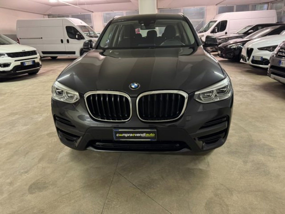 BMW X3 xDrive20d 48V Business Advantage (5)