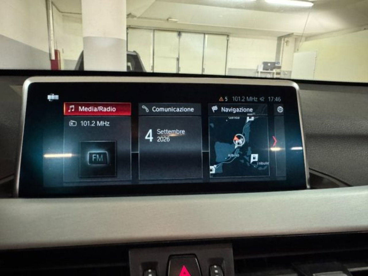 BMW X1 xDrive20d Advantage (15)