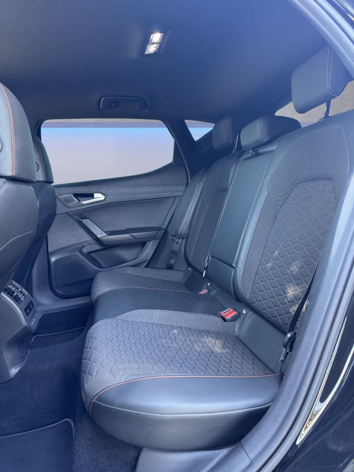 SEAT Leon 1.5 TGI DSG FR (15)