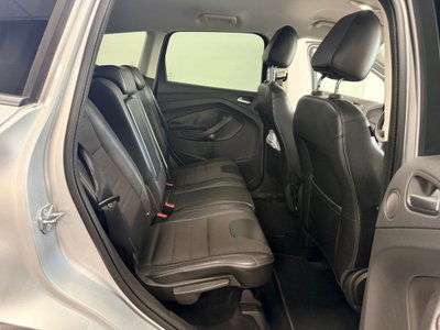 Ford Kuga 2.0 TDCI 150 CV S&S 4WD Titanium (10)