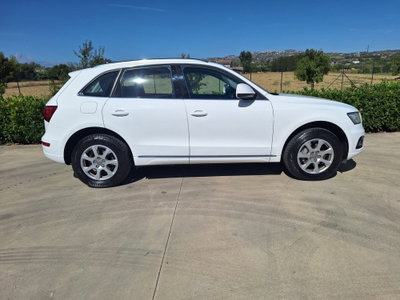 Audi Q5 2.0 TDI 177 CV quattro Advanced (6)
