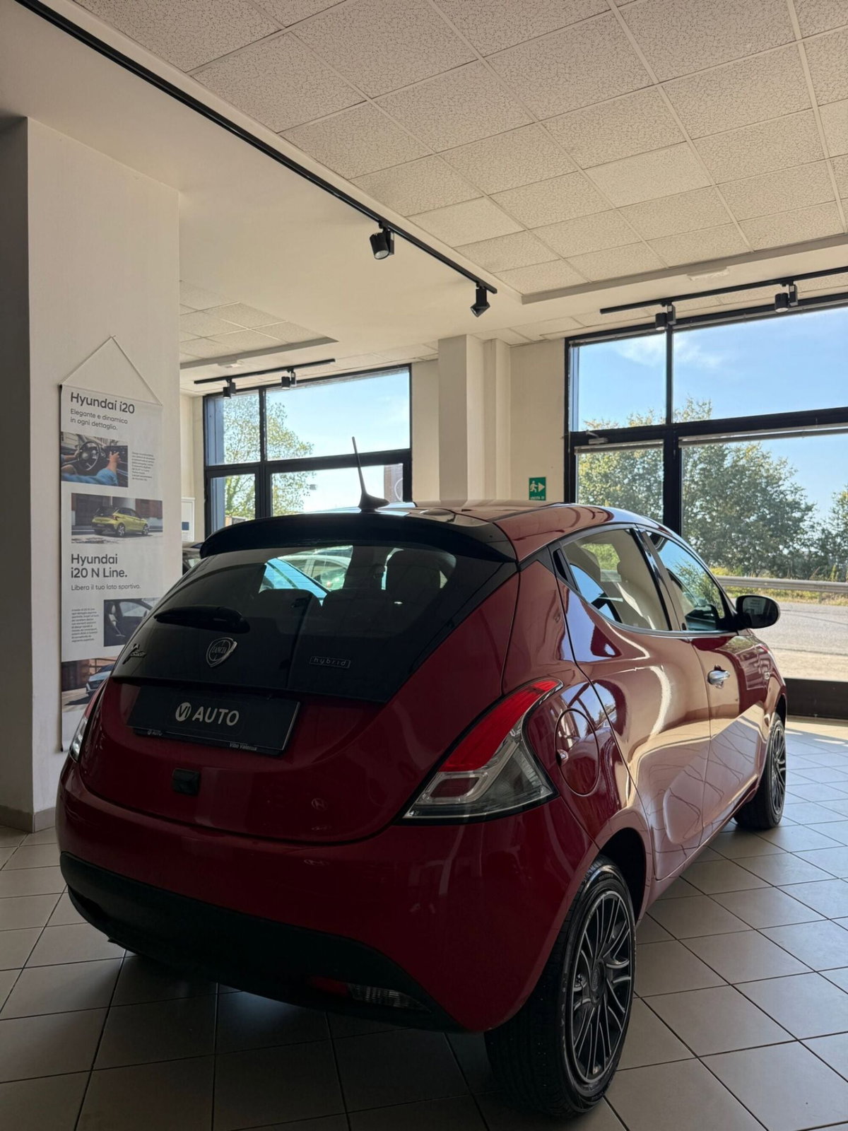 Lancia Ypsilon 1.0 FireFly 5 porte S&S Hybrid Gold Plus (6)