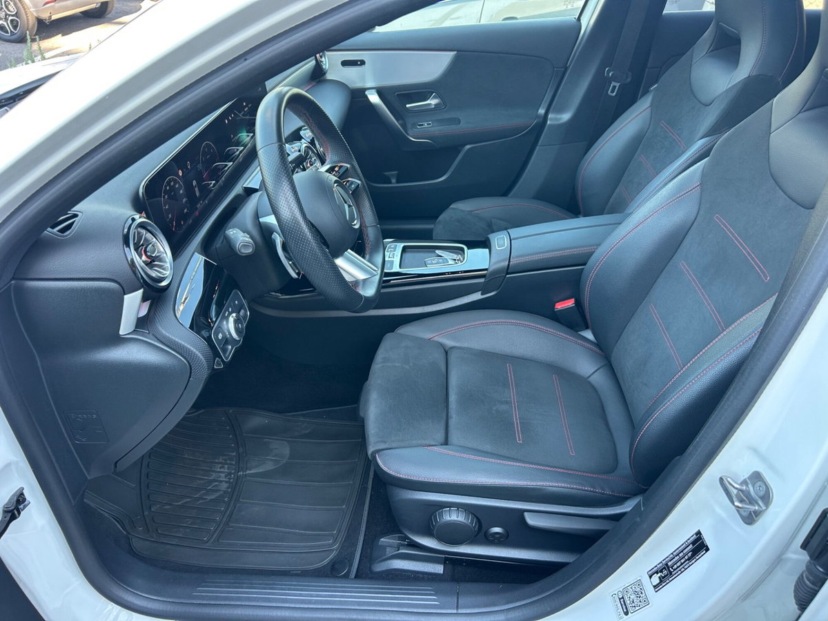 Mercedes-Benz Classe A 180 d Automatic Premium (12)