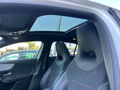 Mercedes-Benz Classe A 180 d Automatic Premium (15)