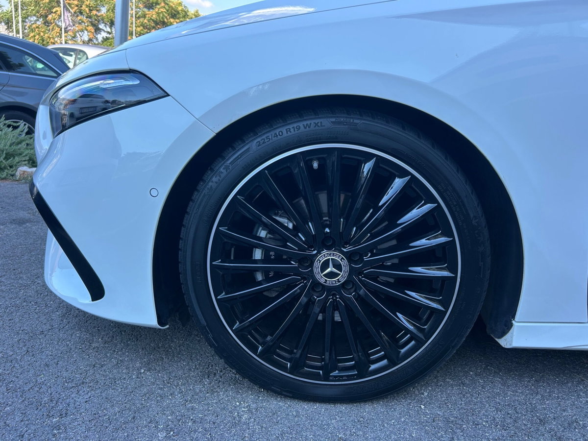 Mercedes-Benz Classe A 180 d Automatic Premium (18)