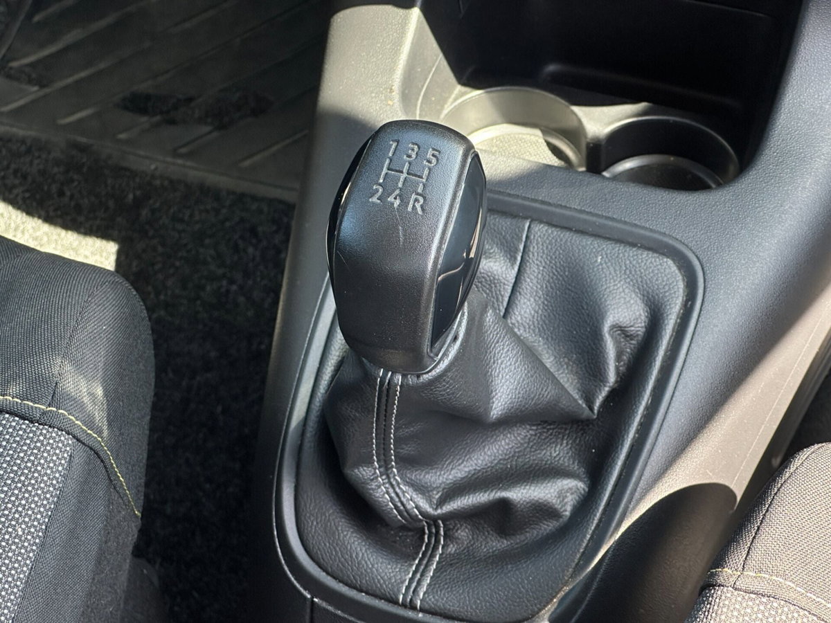 Citroen C3 PureTech 82 Feel (20)