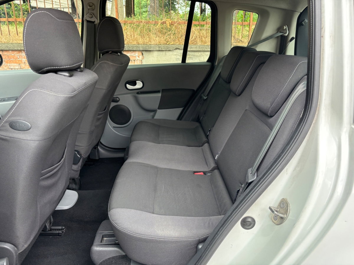 Renault Grand Modus 1.2 16V Live (10)