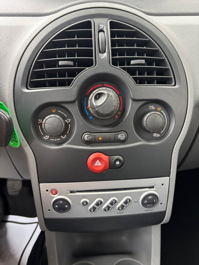 Renault Grand Modus 1.2 16V Live (14)