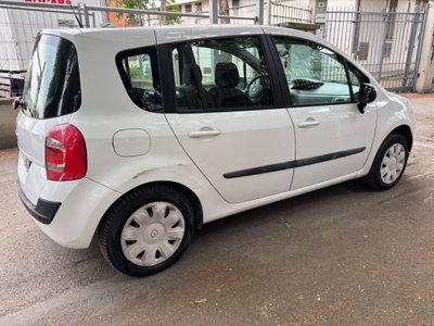 Renault Grand Modus 1.2 16V Live (4)