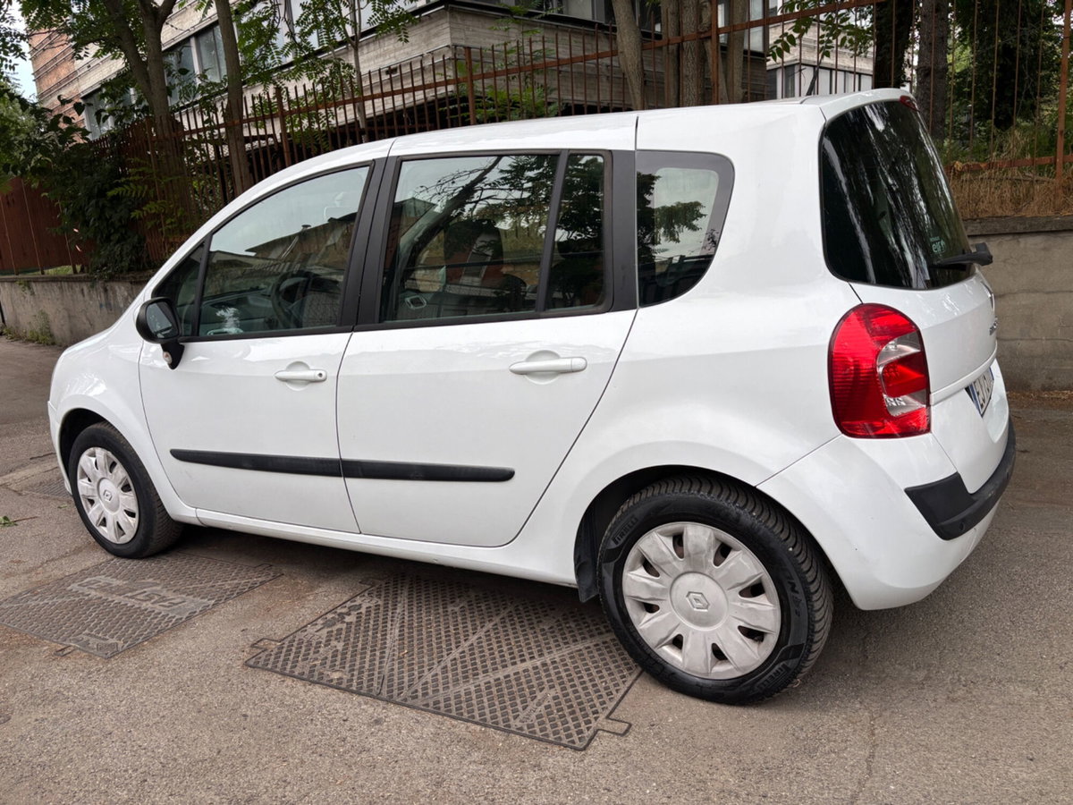 Renault Grand Modus 1.2 16V Live (6)