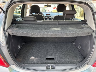 Opel Corsa 1.2 5 porte Club (17)