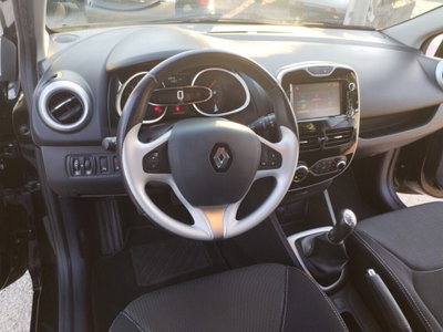 Renault Clio Sporter dCi 8V 90 CV Duel (12)