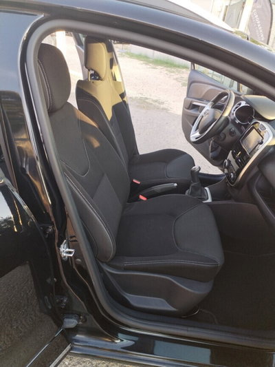 Renault Clio Sporter dCi 8V 90 CV Duel (18)