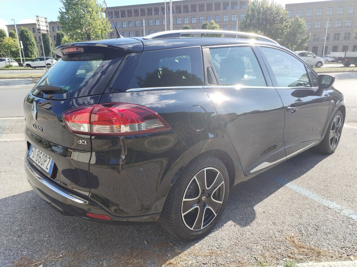 Renault Clio Sporter dCi 8V 90 CV Duel (4)