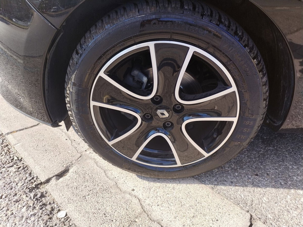 Renault Clio Sporter dCi 8V 90 CV Duel (8)