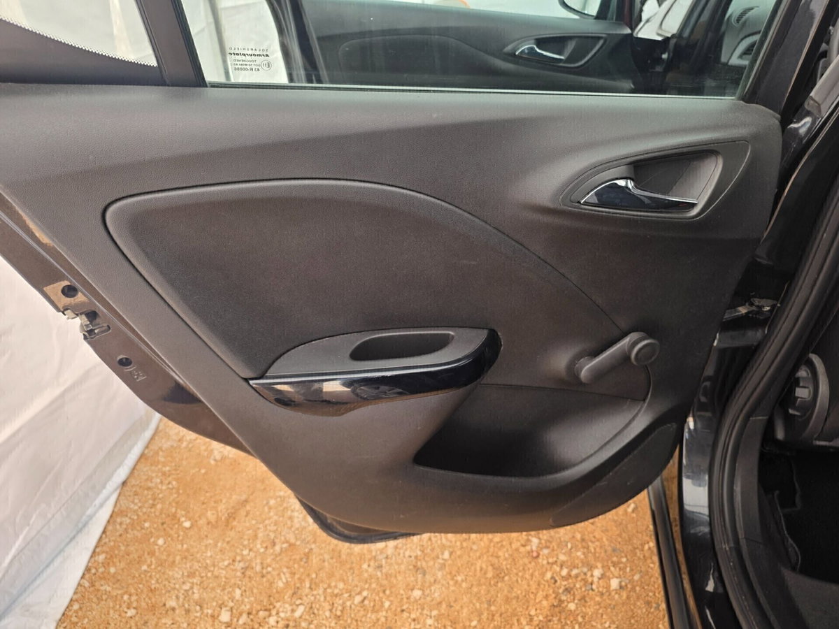 Opel Corsa 1.2 85CV 5 porte GPL-TECH Edition (19)