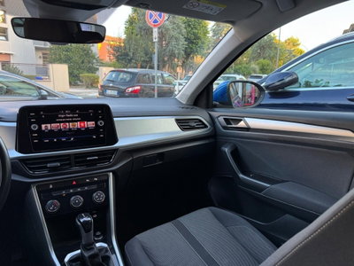 Volkswagen T-Roc 2.0 tdi Life 150cv dsg (14)