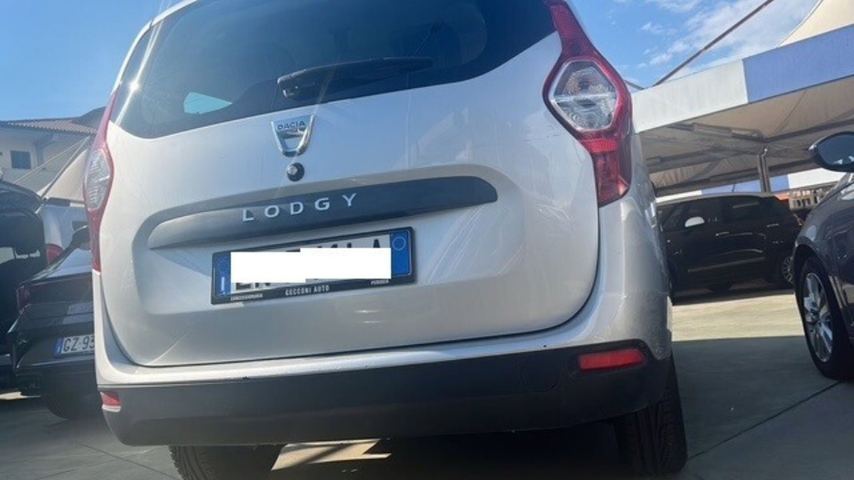 Dacia Lodgy 1.5 dCi 8V 110CV 7 posti Ambiance (4)