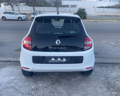 Renault Twingo 1.0 SCe Live (16)
