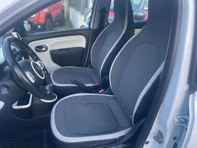 Renault Twingo 1.0 SCe Live (4)